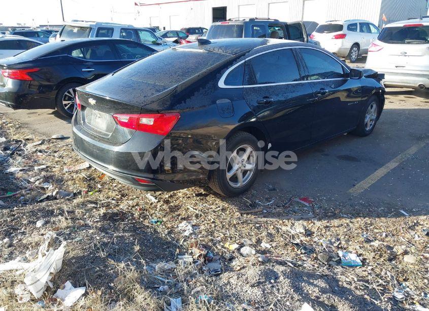 Photo 4 of 2017 Chevrolet Malibu LS (VIN 1G1ZB5ST5HF290632)