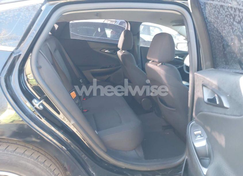 Photo 8 of 2017 Chevrolet Malibu LS (VIN 1G1ZB5ST5HF290632)