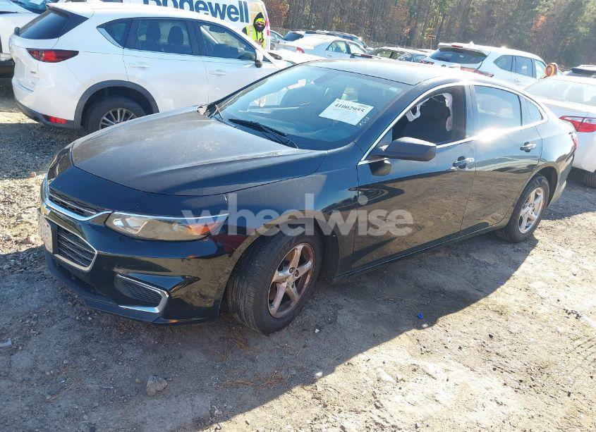 Photo 2 of 2018 Chevrolet Malibu 1LS (VIN 1G1ZB5ST5JF148948)