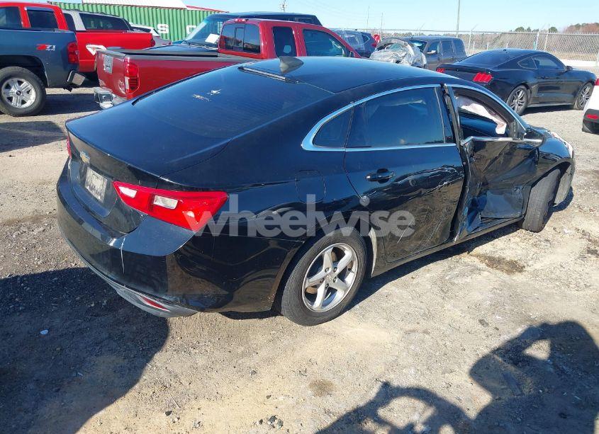Photo 4 of 2018 Chevrolet Malibu 1LS (VIN 1G1ZB5ST5JF148948)