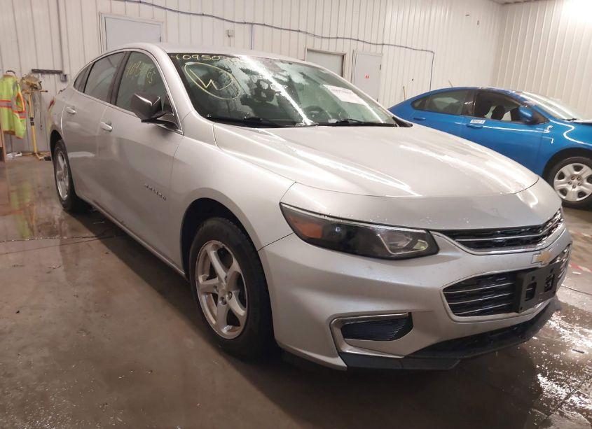 2018 Chevrolet Malibu 1LS (VIN 1G1ZB5ST5JF149470) main photo