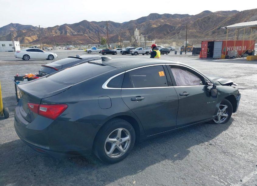 Photo 13 of 2018 Chevrolet Malibu 1LS (VIN 1G1ZB5ST5JF154782)