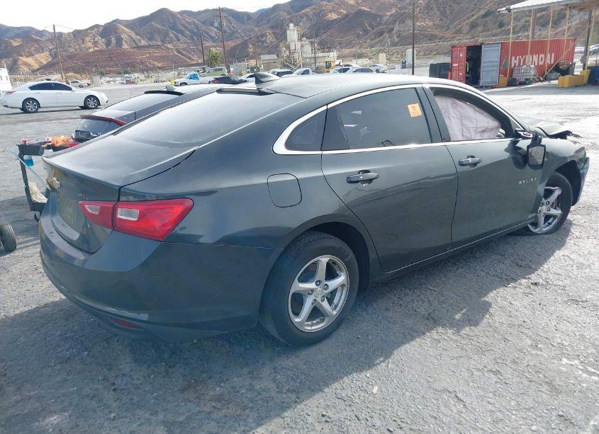 Photo 4 of 2018 Chevrolet Malibu 1LS (VIN 1G1ZB5ST5JF154782)