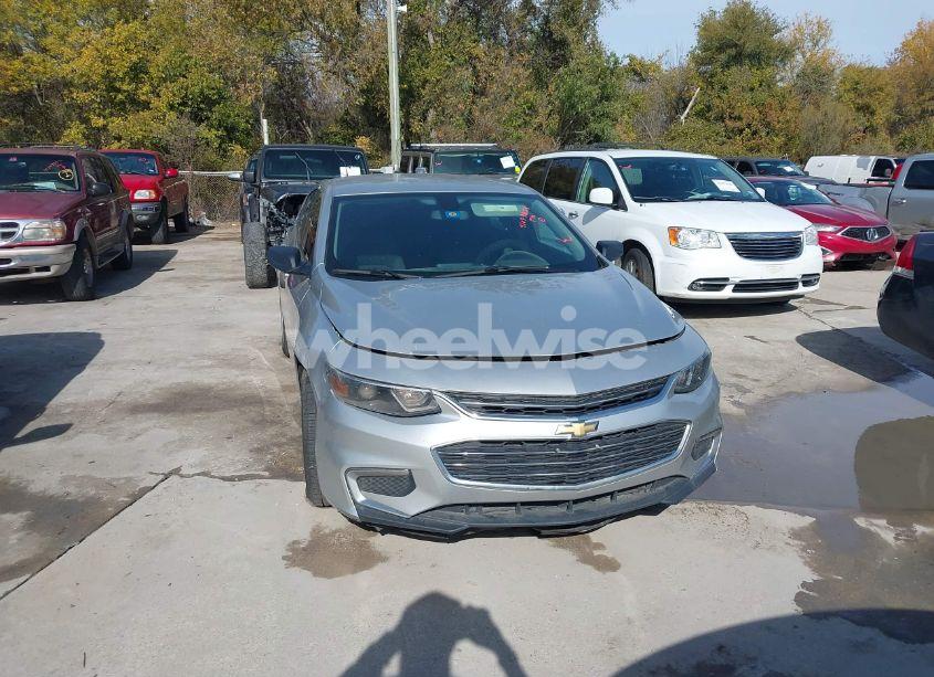 Photo 12 of 2018 Chevrolet Malibu 1LS (VIN 1G1ZB5ST5JF184462)