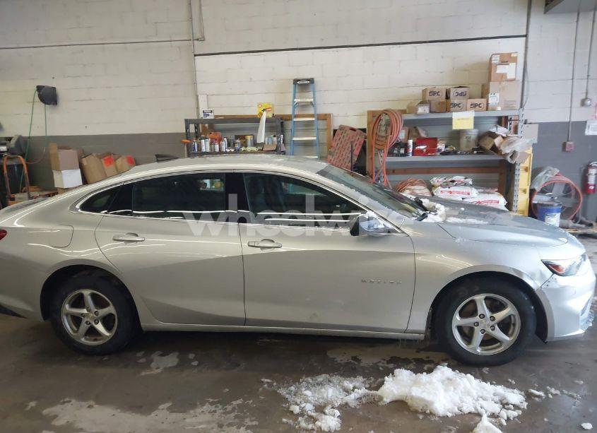 Photo 13 of 2018 Chevrolet Malibu 1LS (VIN 1G1ZB5ST5JF197390)