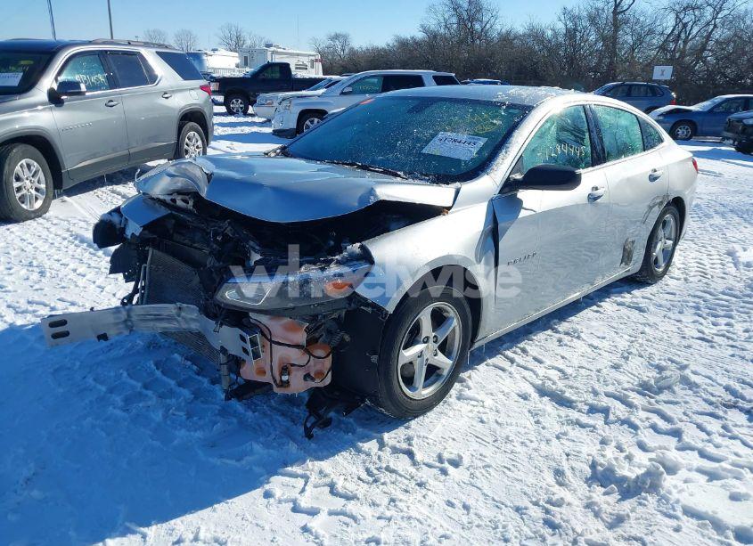 Photo 2 of 2018 Chevrolet Malibu 1LS (VIN 1G1ZB5ST5JF210056)