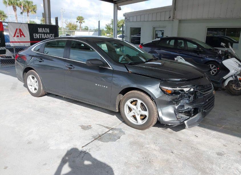 2018 Chevrolet Malibu 1LS (VIN 1G1ZB5ST5JF236110) main photo