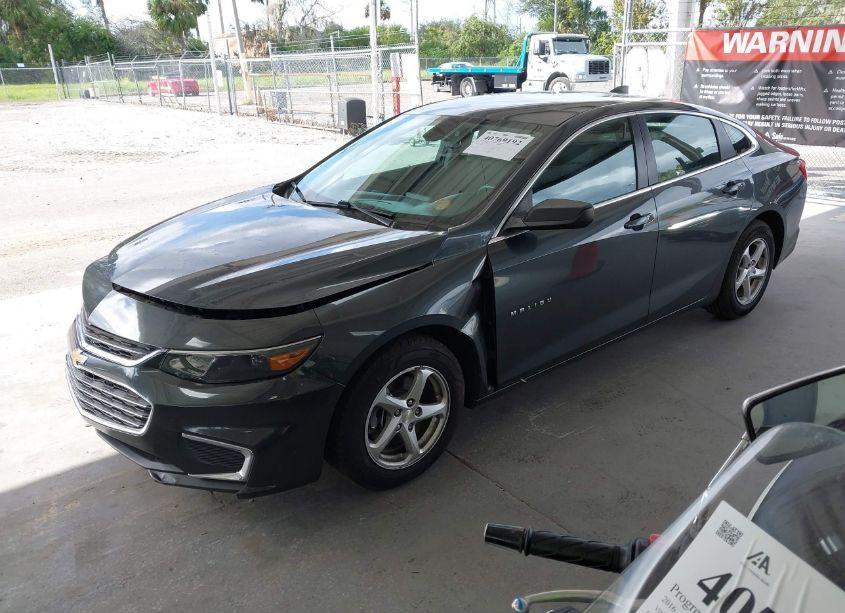 Photo 2 of 2018 Chevrolet Malibu 1LS (VIN 1G1ZB5ST5JF236110)