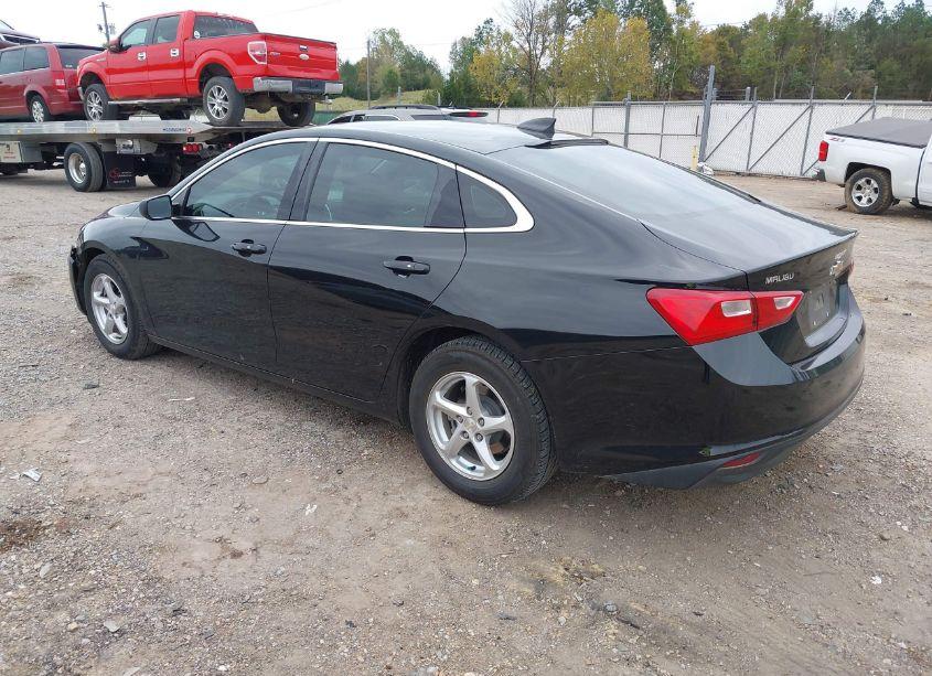 Photo 3 of 2018 Chevrolet Malibu 1LS (VIN 1G1ZB5ST5JF268992)