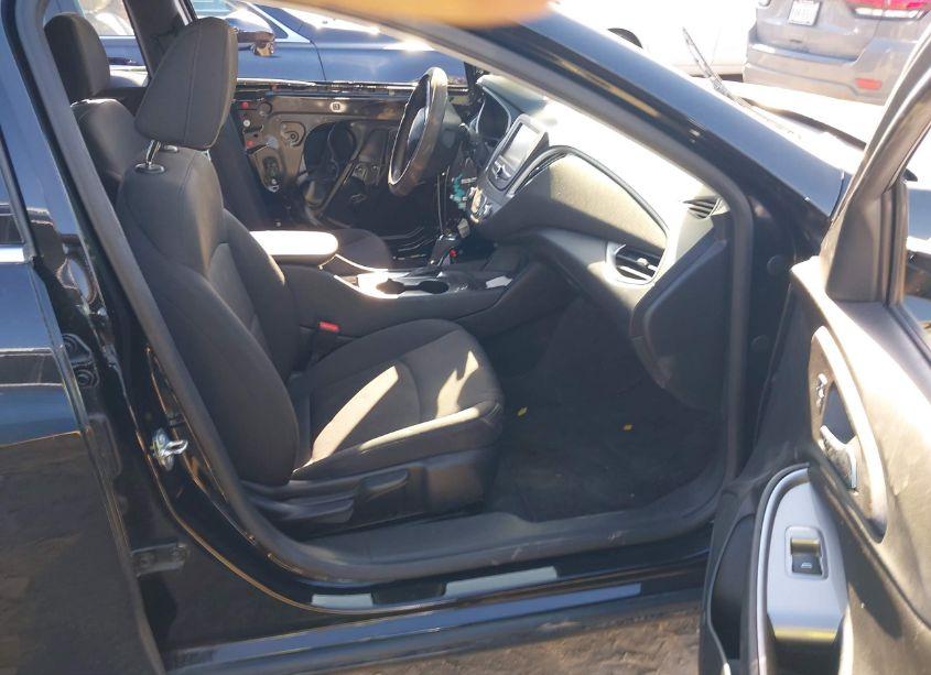 Photo 5 of 2018 Chevrolet Malibu 1LS (VIN 1G1ZB5ST5JF277515)