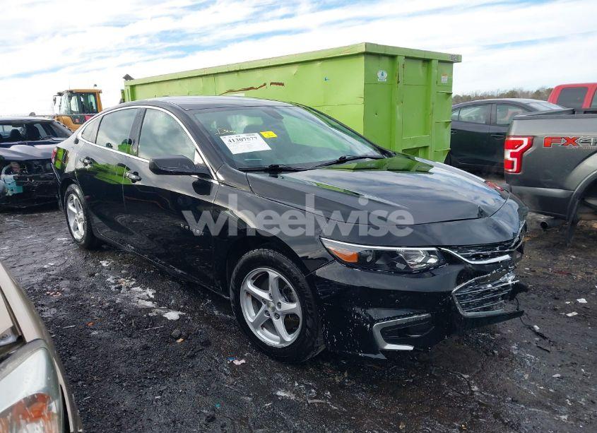 2018 Chevrolet Malibu 1LS (VIN 1G1ZB5ST5JF278423) main photo