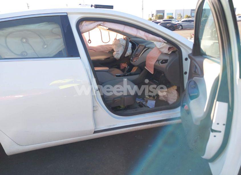 Photo 5 of 2018 Chevrolet Malibu 1LS (VIN 1G1ZB5ST5JF281449)