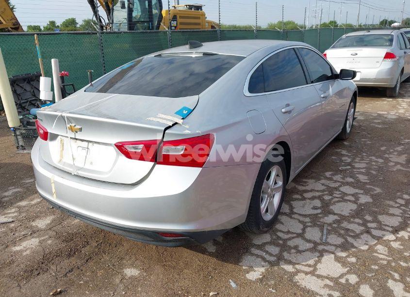 Photo 4 of 2019 Chevrolet Malibu 1LS (VIN 1G1ZB5ST5KF199366)