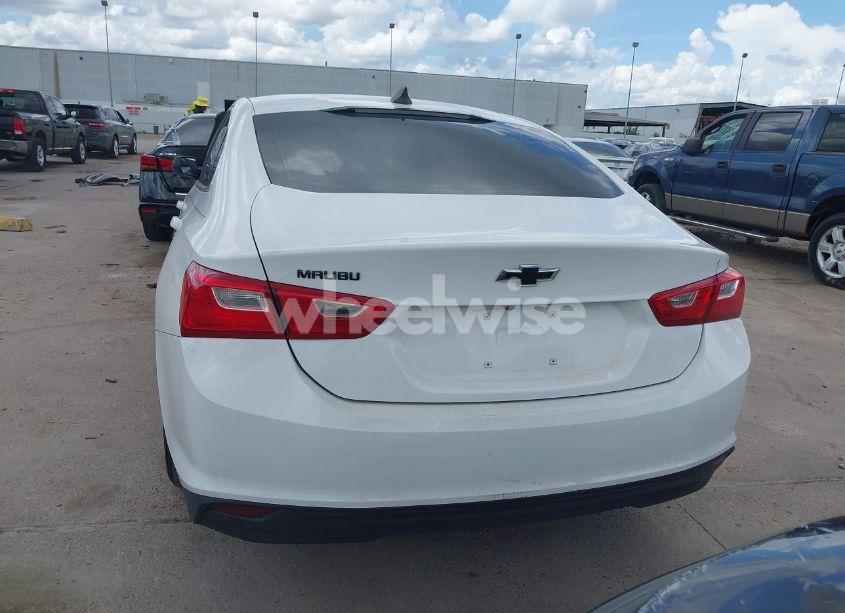 Photo 16 of 2019 Chevrolet Malibu 1LS (VIN 1G1ZB5ST5KF223956)