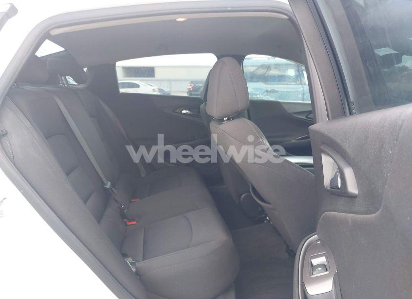 Photo 8 of 2019 Chevrolet Malibu 1LS (VIN 1G1ZB5ST5KF223956)