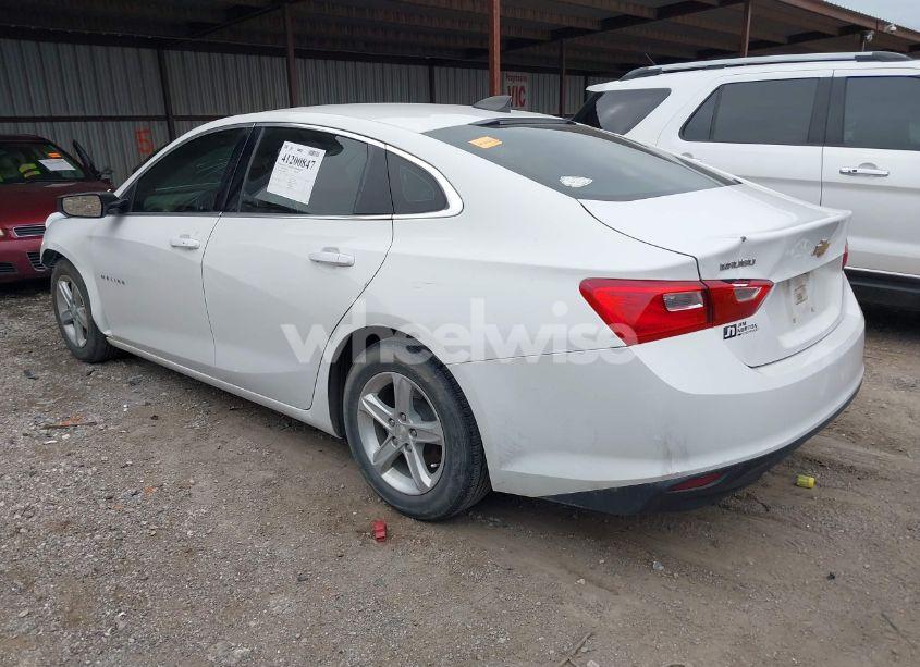 Photo 3 of 2020 Chevrolet Malibu FWD LS (VIN 1G1ZB5ST5LF000852)