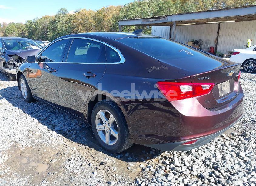 Photo 3 of 2020 Chevrolet Malibu FWD LS (VIN 1G1ZB5ST5LF010037)