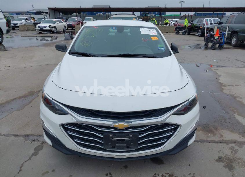 Photo 12 of 2020 Chevrolet Malibu FWD LS (VIN 1G1ZB5ST5LF147835)