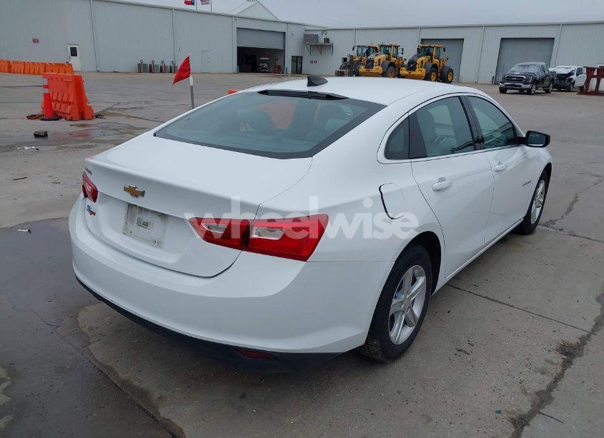 Photo 4 of 2020 Chevrolet Malibu FWD LS (VIN 1G1ZB5ST5LF147835)