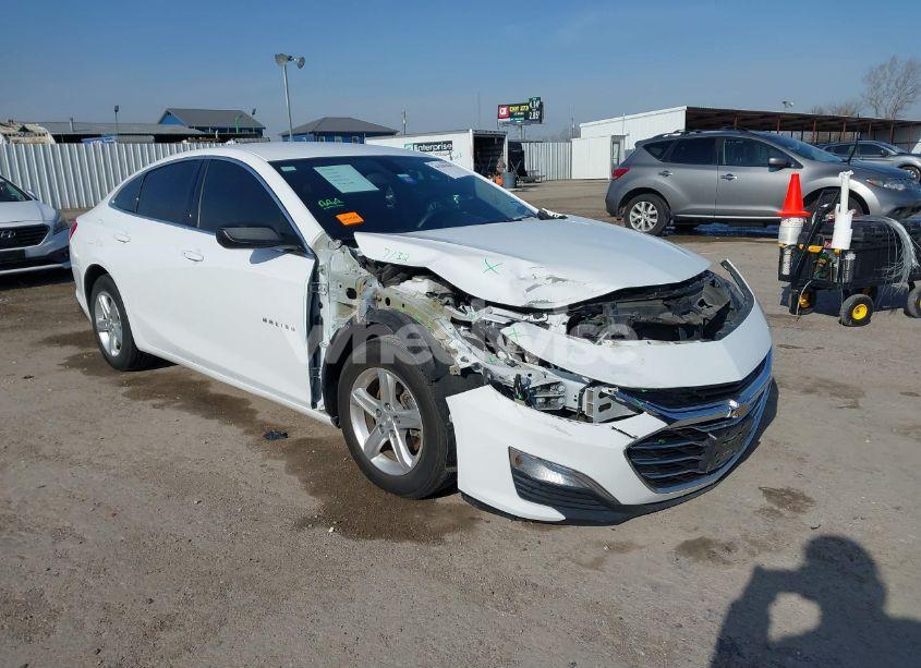 2021 Chevrolet Malibu FWD LS (VIN 1G1ZB5ST5MF054928) main photo