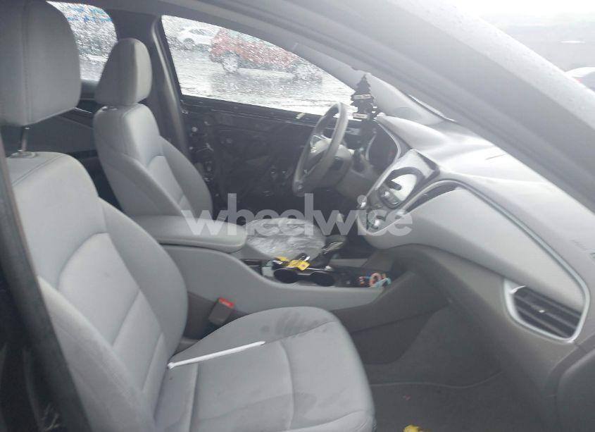 Photo 5 of 2022 Chevrolet Malibu FWD LS (VIN 1G1ZB5ST5NF192051)