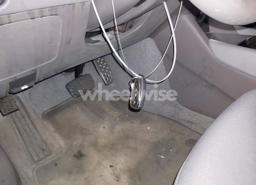 Photo 11 of 2016 Chevrolet Malibu LS (VIN 1G1ZB5ST6GF211340)