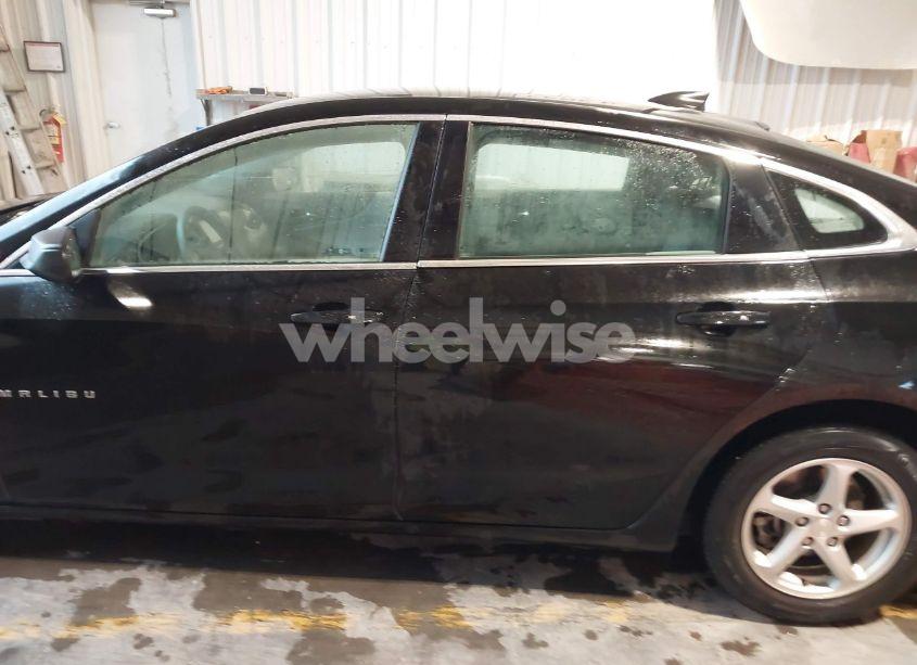 Photo 14 of 2016 Chevrolet Malibu LS (VIN 1G1ZB5ST6GF211340)