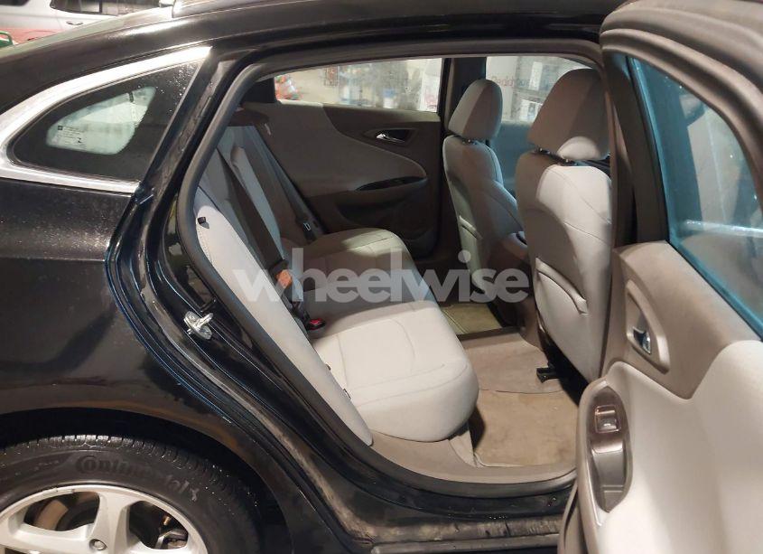 Photo 8 of 2016 Chevrolet Malibu LS (VIN 1G1ZB5ST6GF211340)