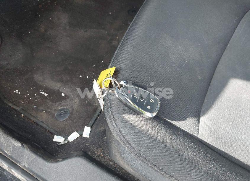 Photo 11 of 2016 Chevrolet Malibu LS (VIN 1G1ZB5ST6GF217221)