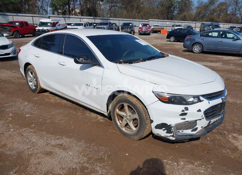 2016 Chevrolet Malibu LS (VIN 1G1ZB5ST6GF226095) main photo