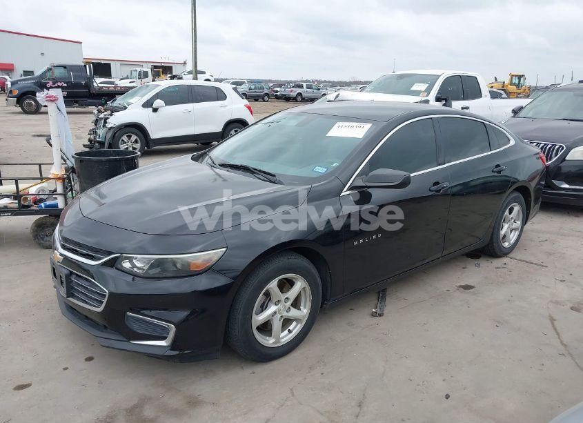 Photo 2 of 2016 Chevrolet Malibu LS (VIN 1G1ZB5ST6GF333938)