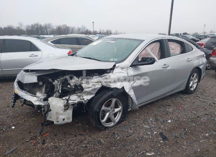 Photo 2 of 2017 Chevrolet Malibu LS (VIN 1G1ZB5ST6HF146698)