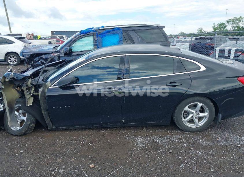 Photo 14 of 2017 Chevrolet Malibu LS (VIN 1G1ZB5ST6HF154011)