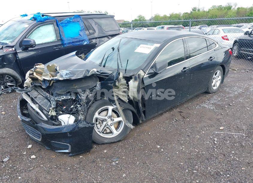 Photo 2 of 2017 Chevrolet Malibu LS (VIN 1G1ZB5ST6HF154011)