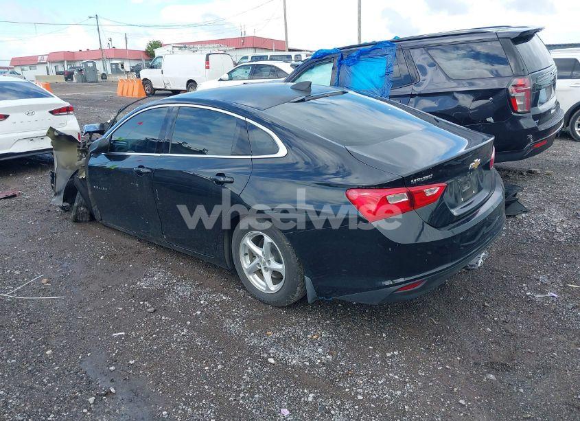 Photo 3 of 2017 Chevrolet Malibu LS (VIN 1G1ZB5ST6HF154011)