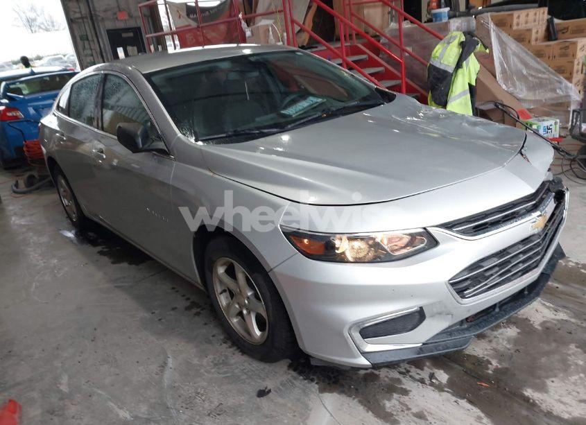 2017 Chevrolet Malibu LS (VIN 1G1ZB5ST6HF164019) main photo