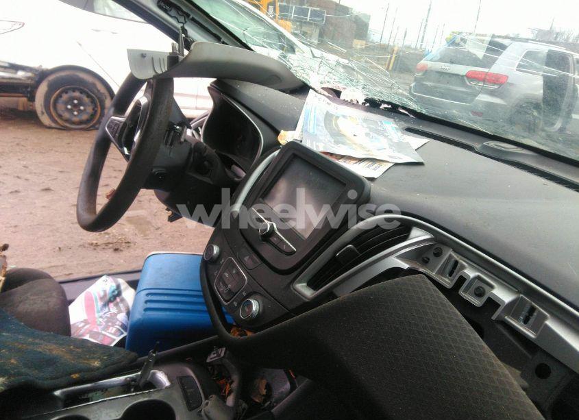 Photo 5 of 2017 Chevrolet Malibu LS (VIN 1G1ZB5ST6HF169611)