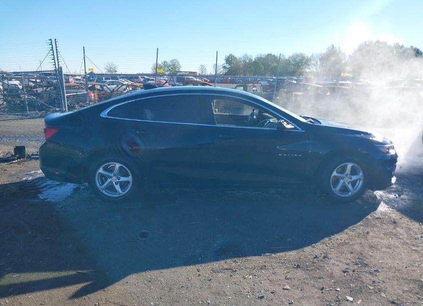 Photo 14 of 2017 Chevrolet Malibu LS (VIN 1G1ZB5ST6HF179068)