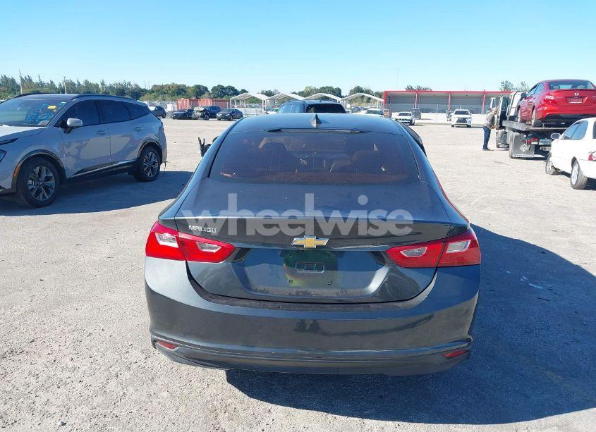 Photo 16 of 2017 Chevrolet Malibu LS (VIN 1G1ZB5ST6HF207337)