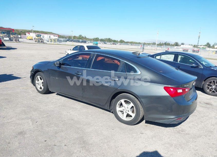 Photo 3 of 2017 Chevrolet Malibu LS (VIN 1G1ZB5ST6HF207337)