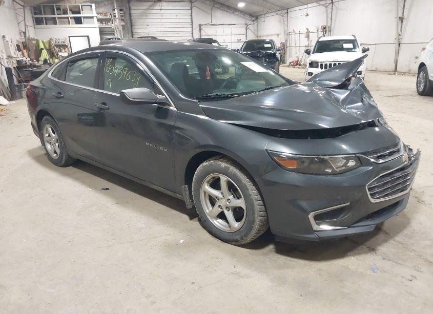 2017 Chevrolet Malibu LS (VIN 1G1ZB5ST6HF216121) main photo