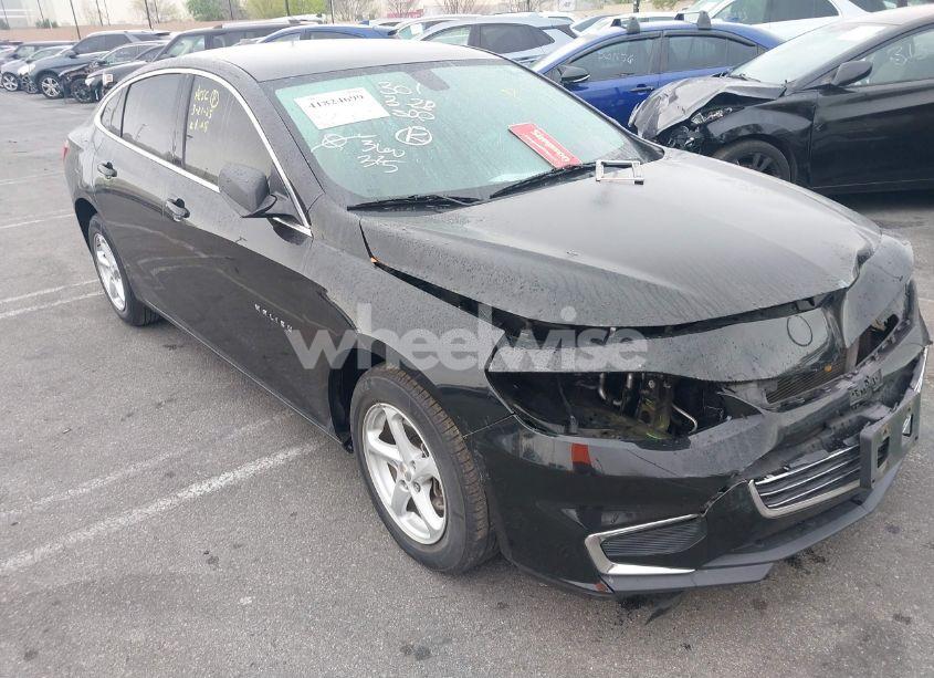 2017 Chevrolet Malibu LS (VIN 1G1ZB5ST6HF218628) main photo