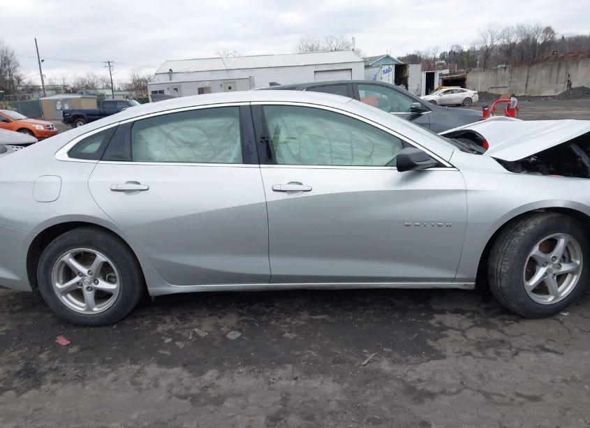 Photo 13 of 2017 Chevrolet Malibu LS (VIN 1G1ZB5ST6HF226552)