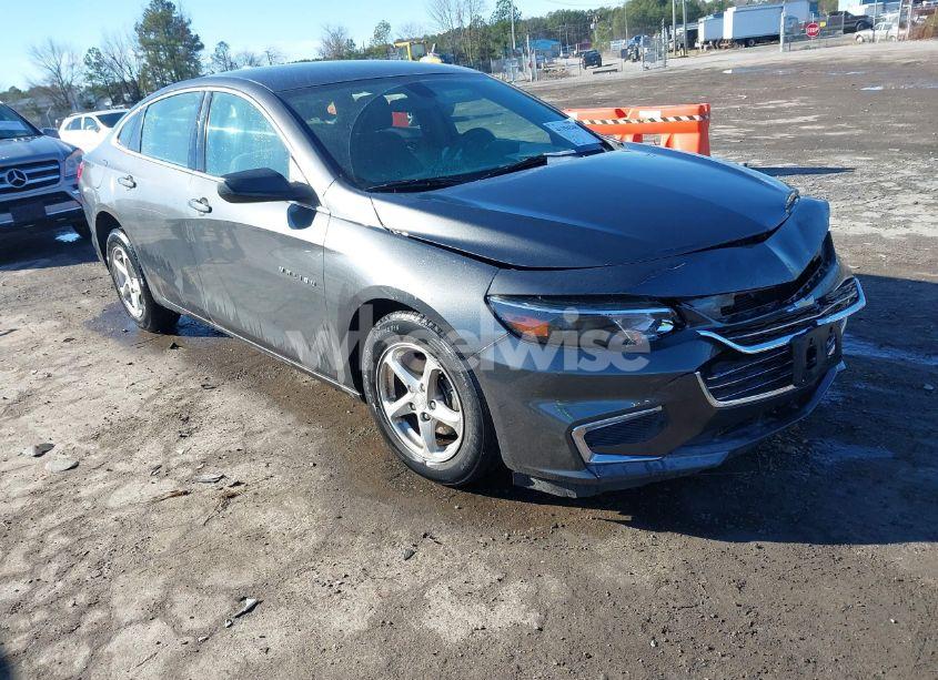 2018 Chevrolet Malibu 1LS (VIN 1G1ZB5ST6JF105560) main photo