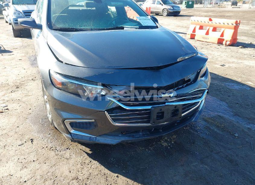 Photo 6 of 2018 Chevrolet Malibu 1LS (VIN 1G1ZB5ST6JF105560)