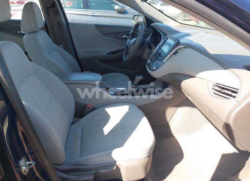 Photo 5 of 2018 Chevrolet Malibu 1LS (VIN 1G1ZB5ST6JF109303)