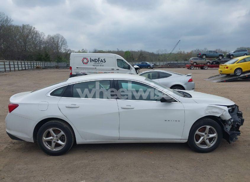 Photo 14 of 2018 Chevrolet Malibu 1LS (VIN 1G1ZB5ST6JF190738)