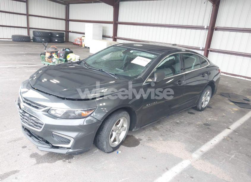 Photo 2 of 2018 Chevrolet Malibu 1LS (VIN 1G1ZB5ST6JF213824)