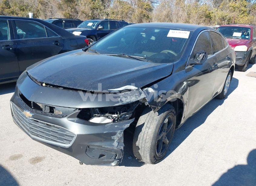 Photo 2 of 2018 Chevrolet Malibu 1LS (VIN 1G1ZB5ST6JF214911)