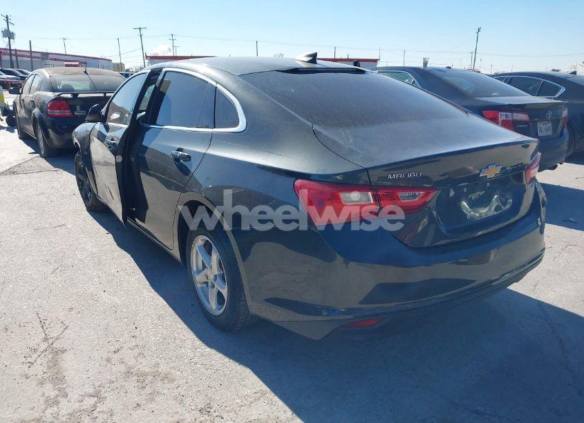 Photo 3 of 2018 Chevrolet Malibu 1LS (VIN 1G1ZB5ST6JF214911)